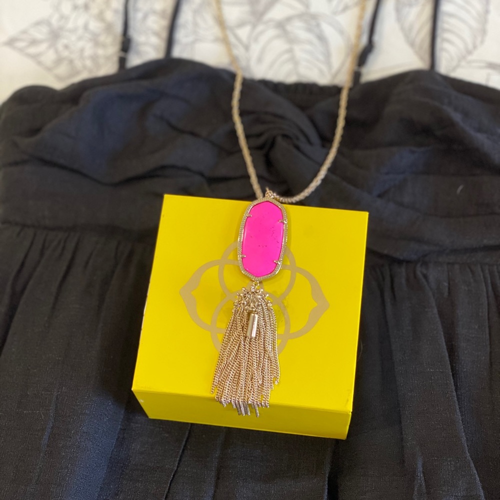 Kendra Scott Rayne Long Pendant Necklace Magenta